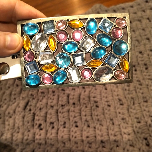 Steel belt buckle with colourful rhinestone and white leather belt! - Picture 2 of 6
